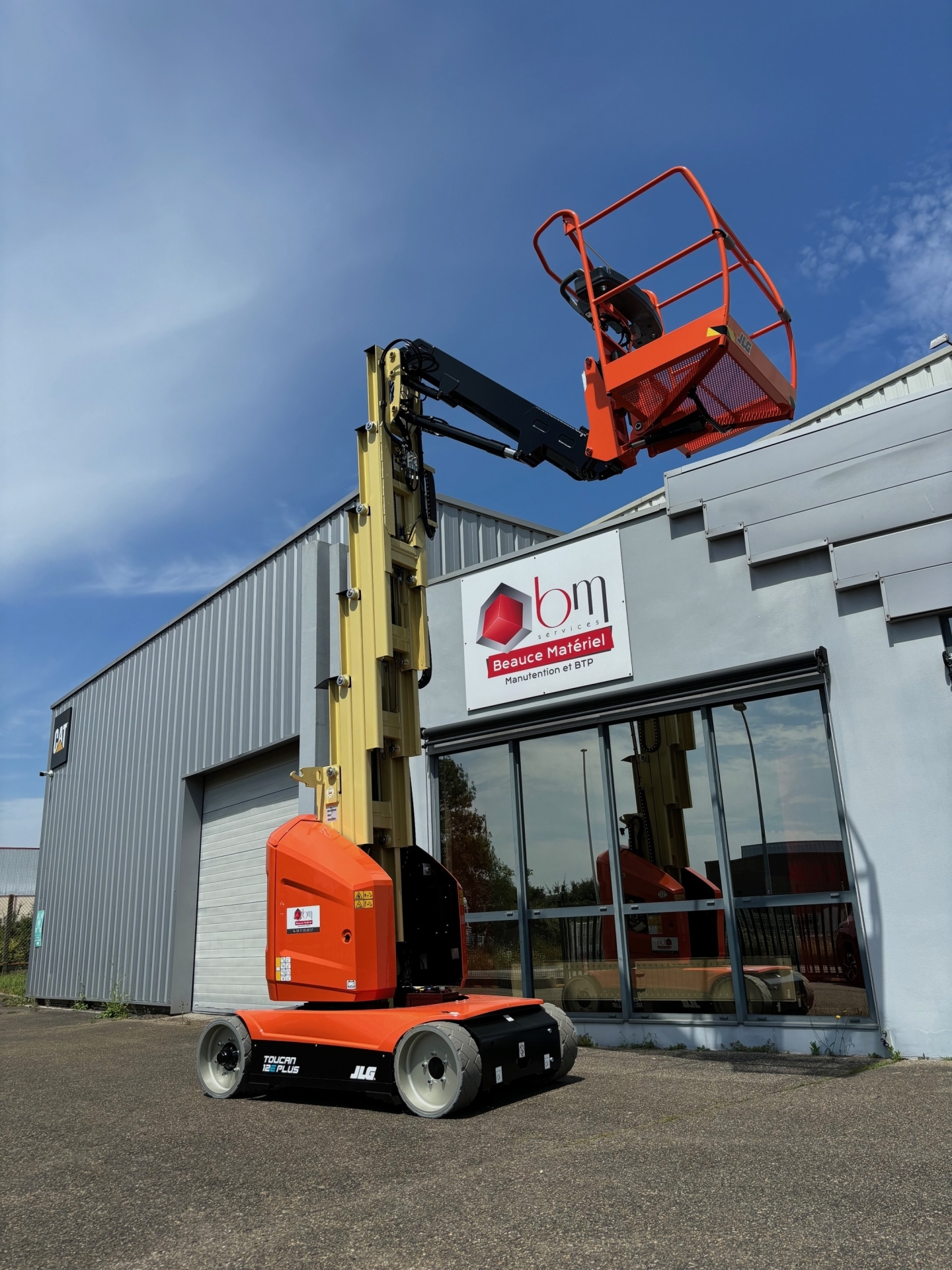 Arrivée d'une nouvelle nacelle JLG TOUCAN 12E+ sur notre parc LCD